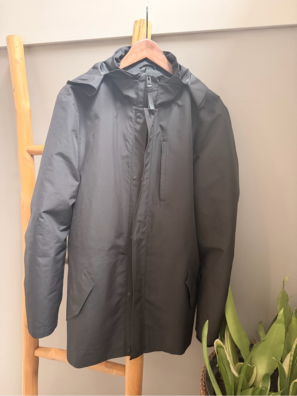 MACAGE mens 2 in 1 rain jacket LIKE NEW